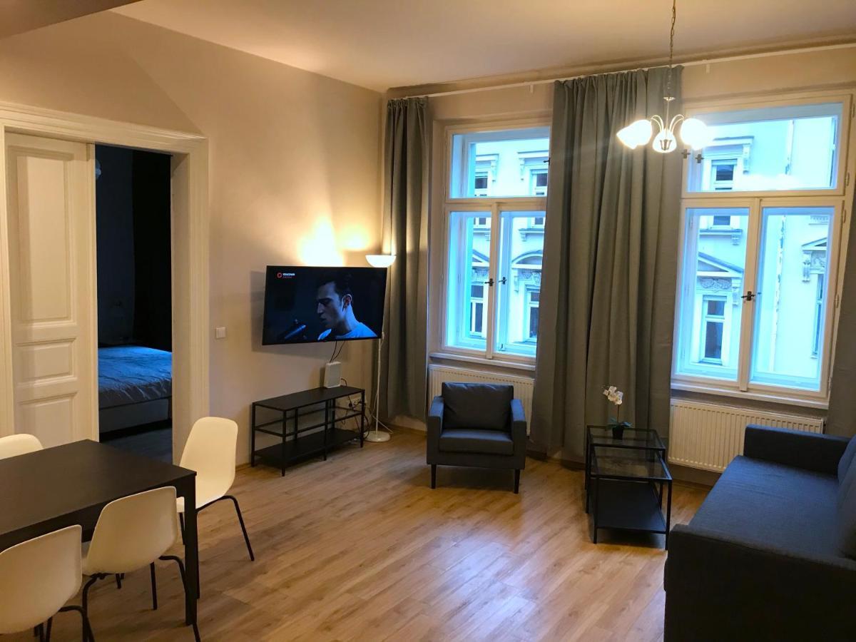 Valentine'S National Museum Apartments Prag Eksteriør billede